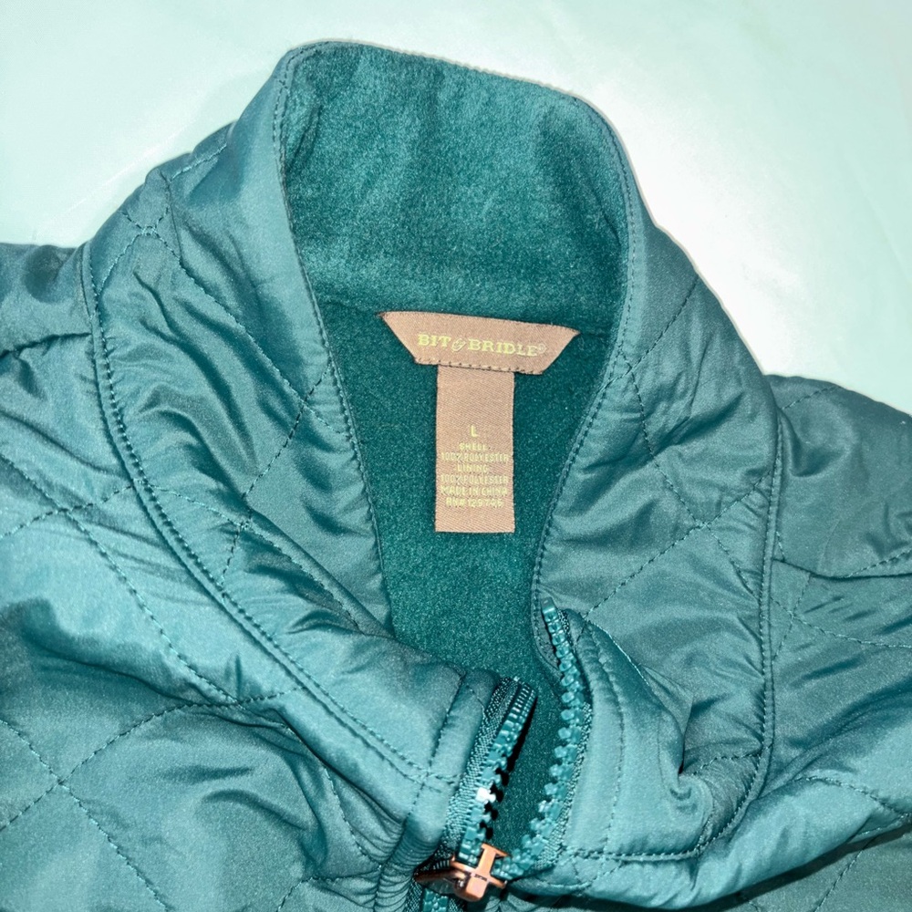 Bit & Bridle lightweight vest - Picture 6 of 6